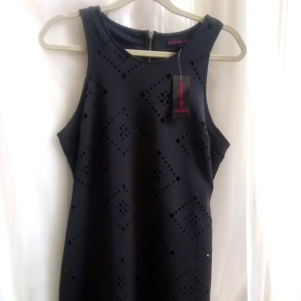 👗NWT Macy's MATERIAL GIRL Sleeveless LaserCut Out